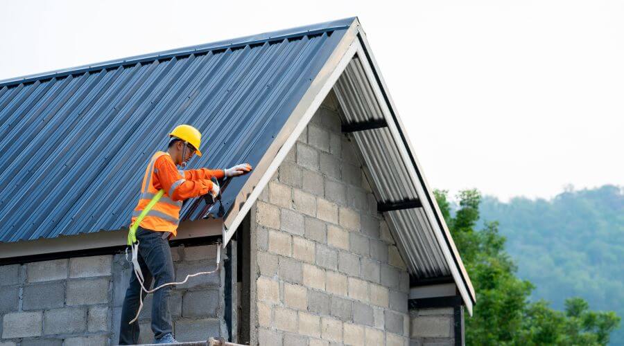 Expert Emergency Roof Repairs services in Black Diamond, WA